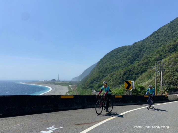 Cycling the Suhua Highway: Evaluating Challenges, Experiences, and Factors to Consider